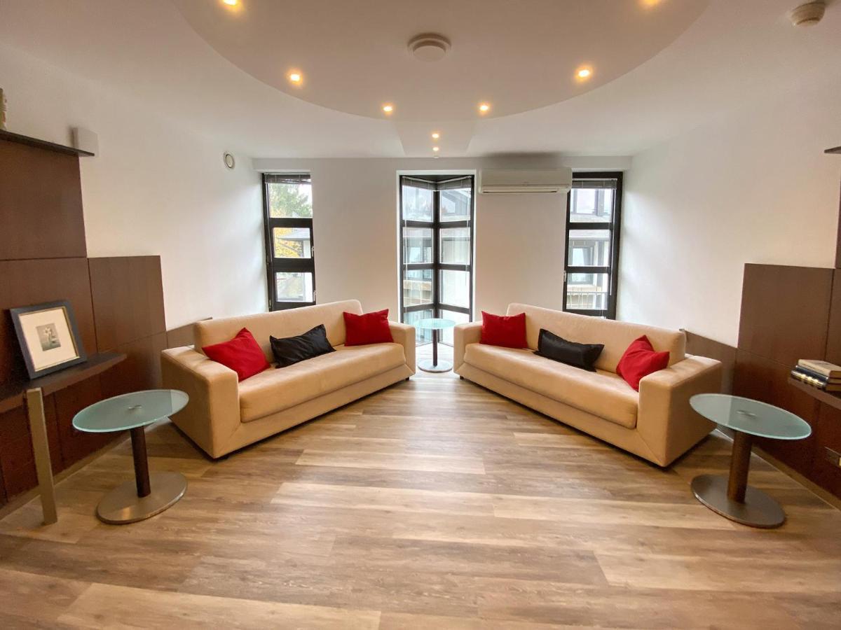Dormero Hotel Duesseldorf 埃克拉特 外观 照片