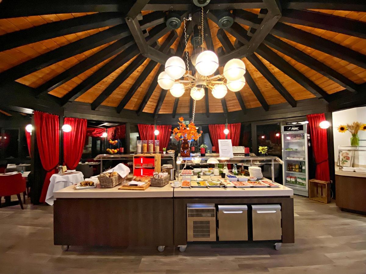 Dormero Hotel Duesseldorf 埃克拉特 外观 照片