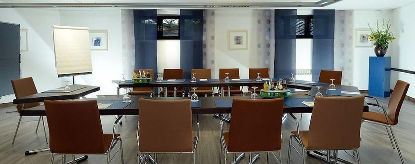 Dormero Hotel Duesseldorf 埃克拉特 外观 照片